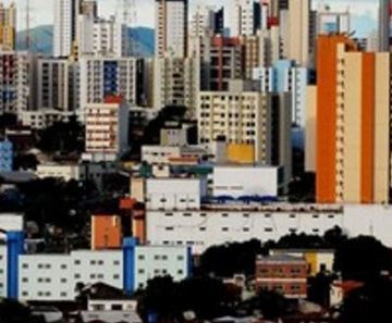 Cerca de 150 mil imóveis não estão com o IPTU em dia em Cuiabá 
