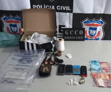 DRE e Polícia Militar cumprem 16 buscas contra o tráfico de drogas em Cuiabá 