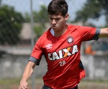 Matheus Rossetto: seis jogos pelo Atlético-PR em 2017