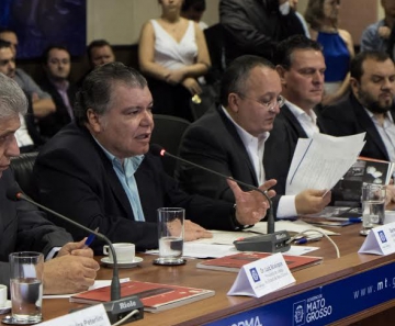 O governador Pedro Taques e o vice-governador Carlos Fávaro, titular da Sema, apresentaram o planejamento ao ministro do Meio Ambiente, José Sarney Filho